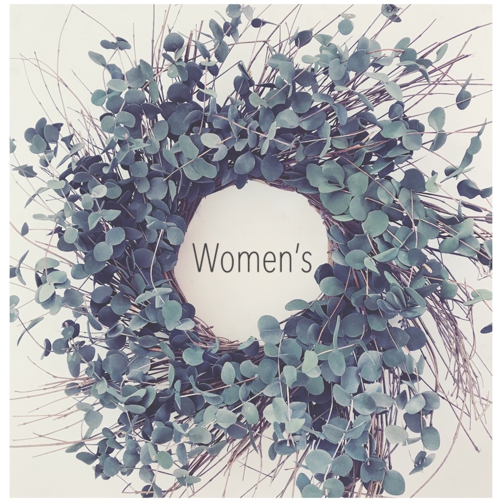 Women’s clothes, shoes, & accessories